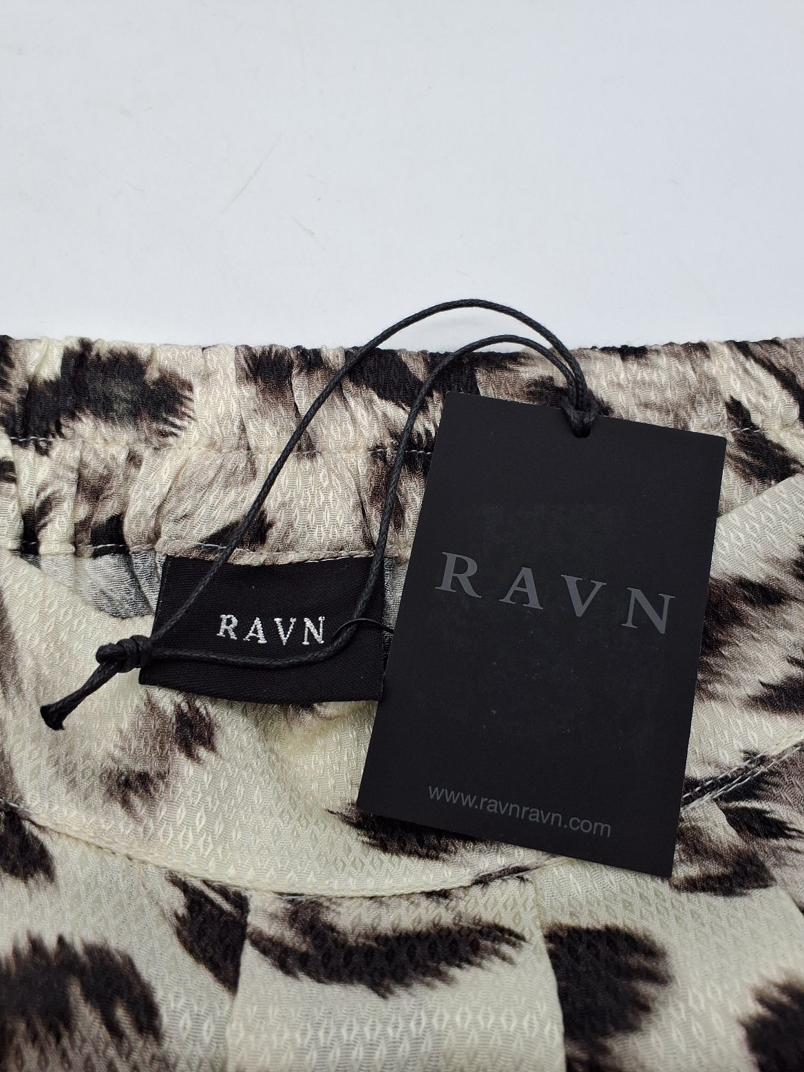 Ravn Bukser